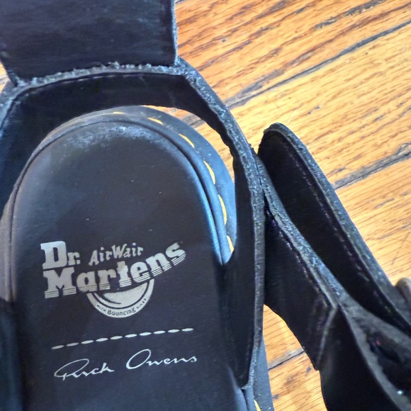 Rick Owen’s Dr. Martens Black Leather Buckle size 8 fits women 9 Sandals - Picture 5 of 7